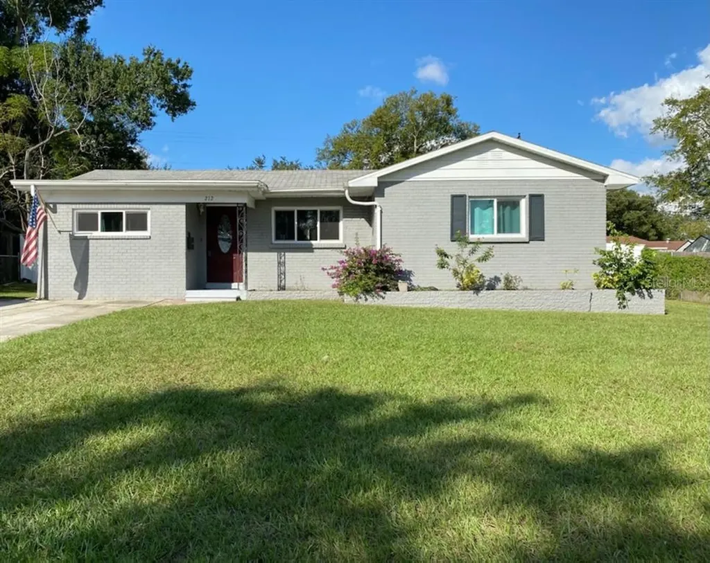 212 Eastway Drive Lakeland FL 33803