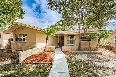 5720 11th Avenue N St Petersburg FL 33710
