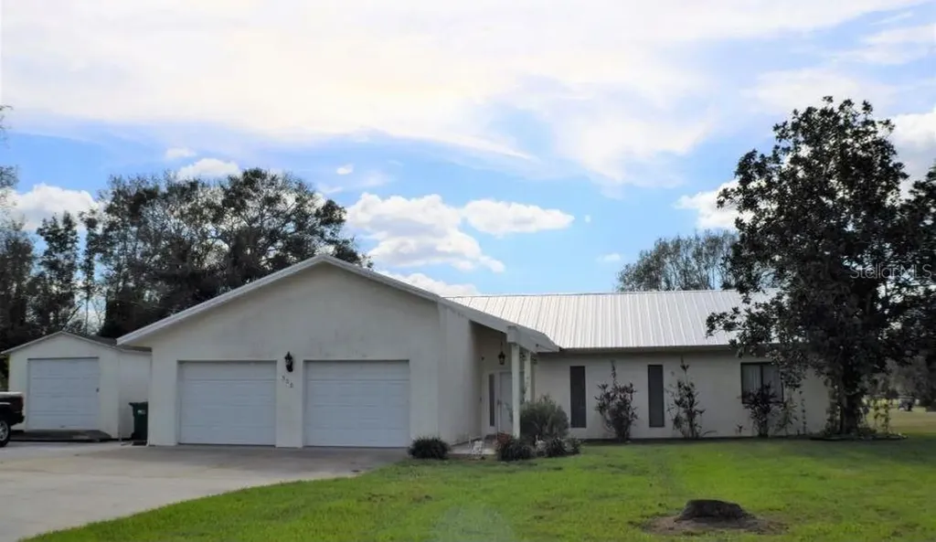 500 NE 138th Street Okeechobee FL 34972
