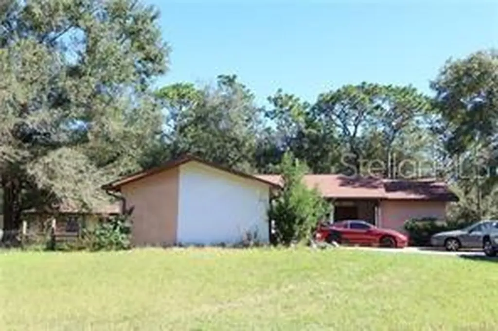 991 W Almont Place Citrus Springs FL 34434