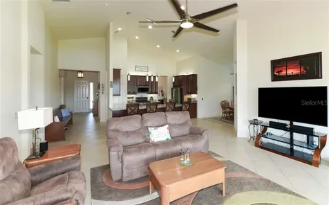 12318 Goldenrod Avenue Bradenton FL 34212