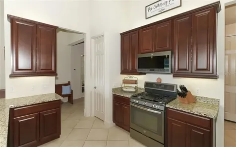 12318 Goldenrod Avenue Bradenton FL 34212