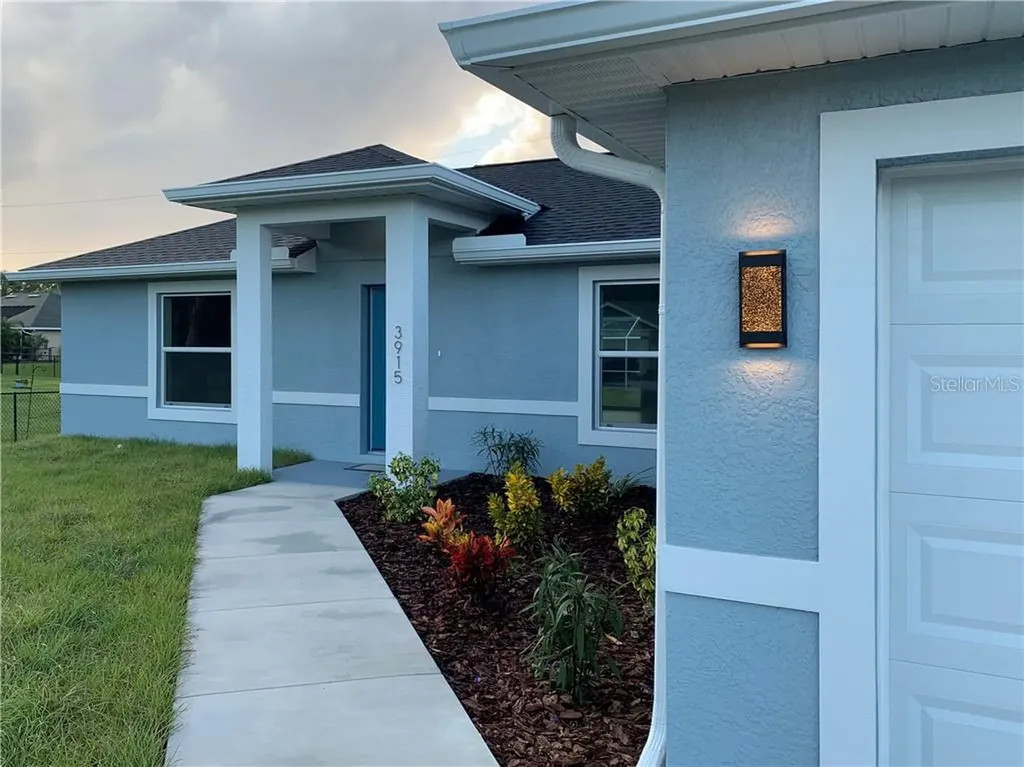 3915 Hadden Terrace North Port FL 34287