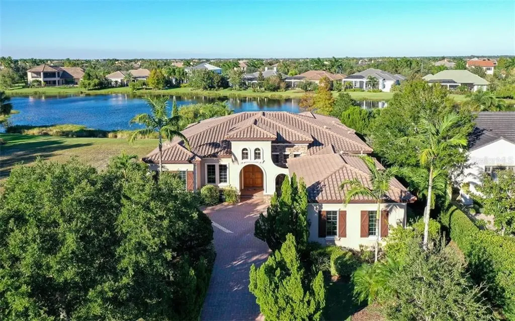 8343 Catamaran Circle Lakewood Ranch FL 34202