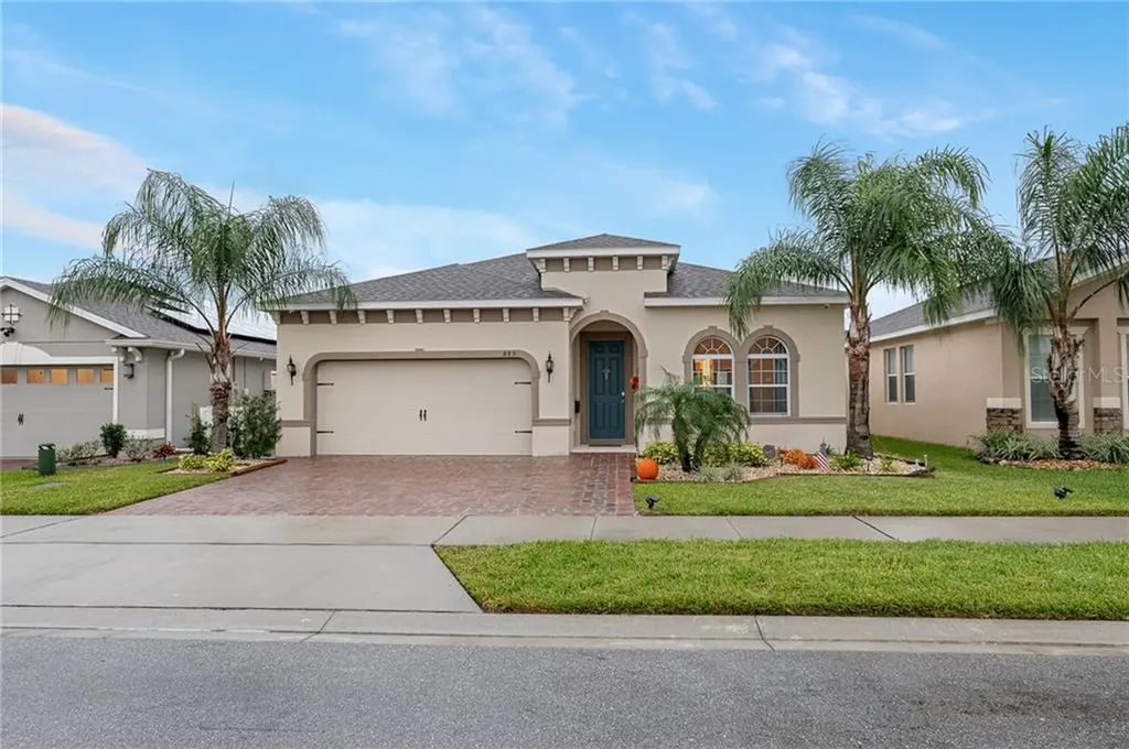885 Dusty Pine Drive Apopka FL 32703