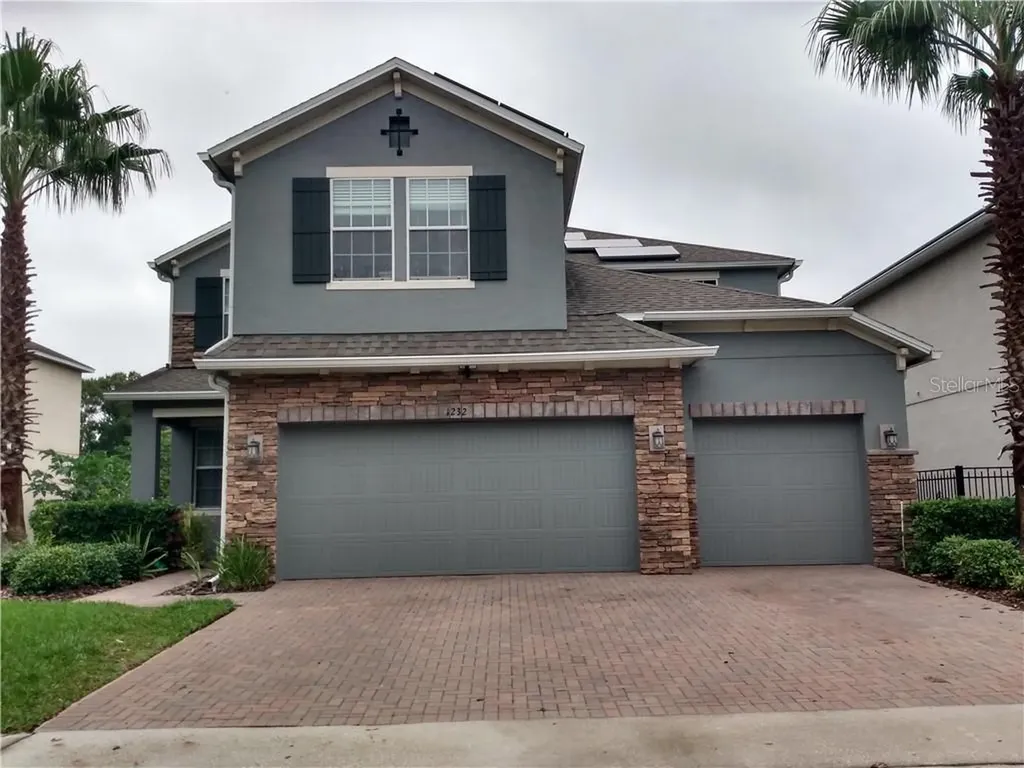 1232 Sawgrass Pointe Drive Orlando FL 32824