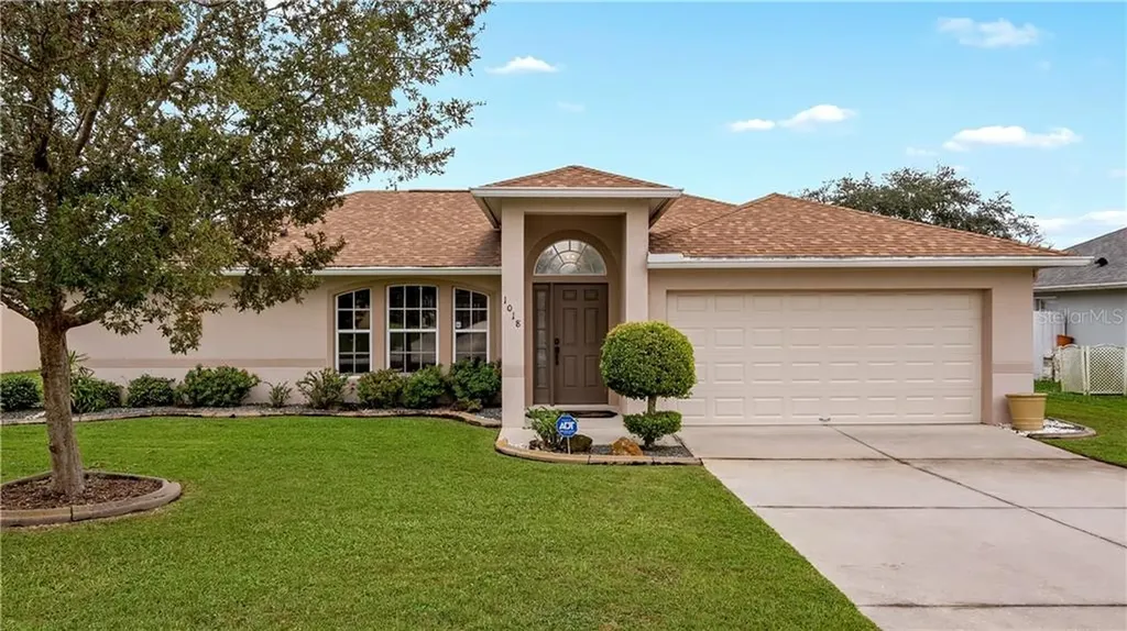 1018 Sandhill Street Groveland FL 34736