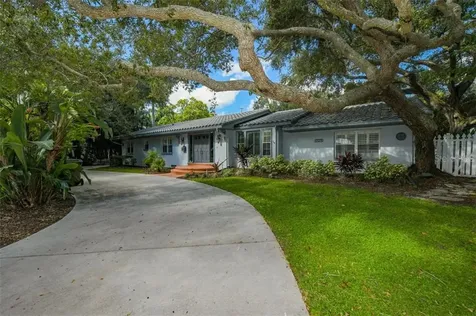 1723 South Drive Sarasota FL 34239