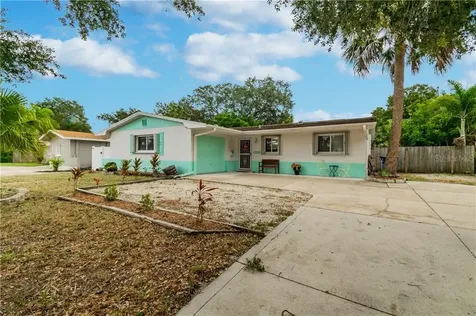 7970 24th Avenue N St Petersburg FL 33710