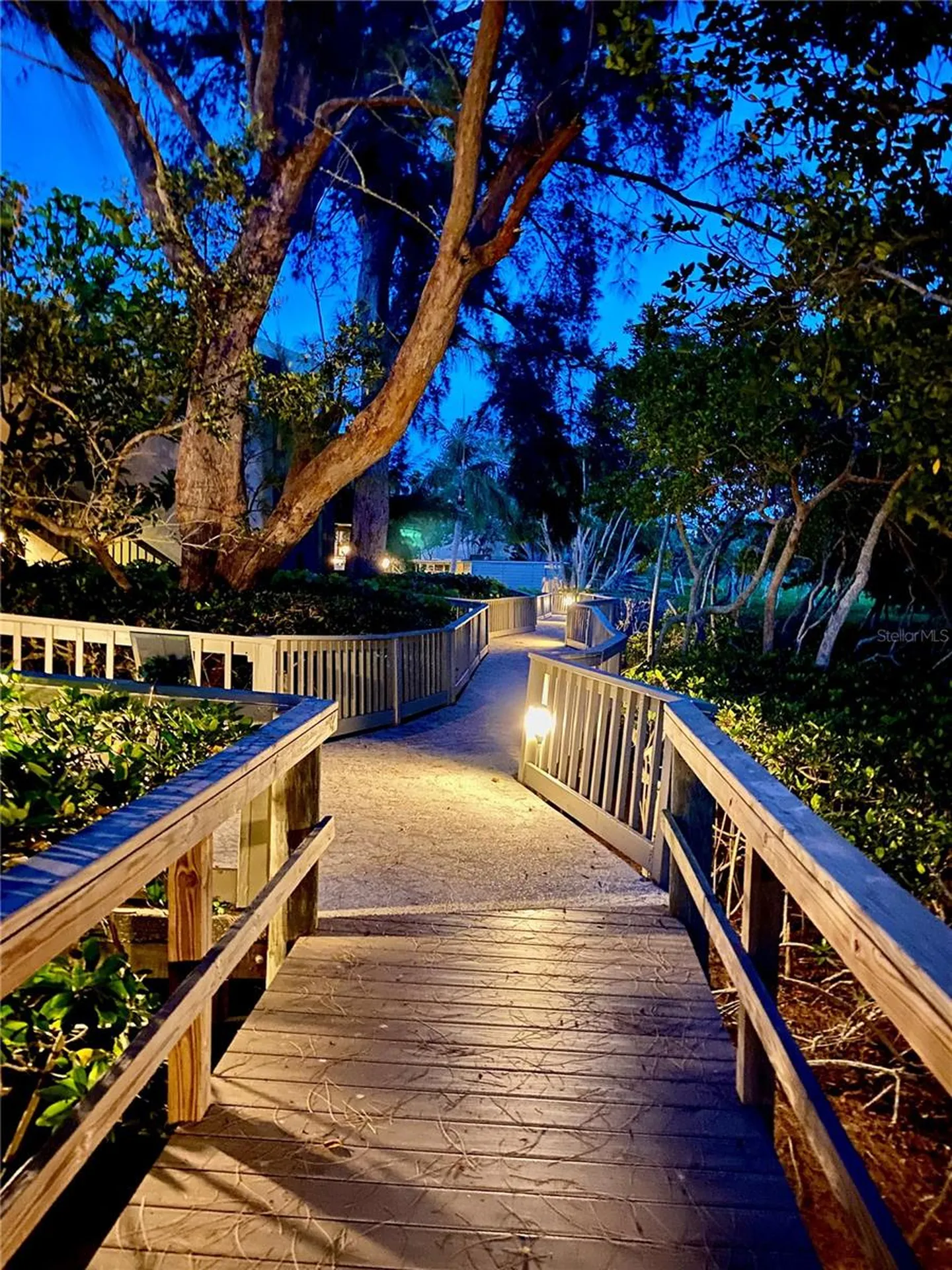 1667 Brookhouse Circle Sarasota FL 34231