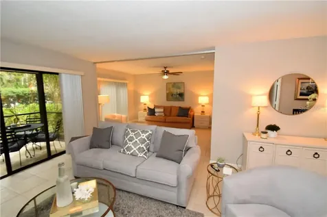 1667 Brookhouse Circle Sarasota FL 34231