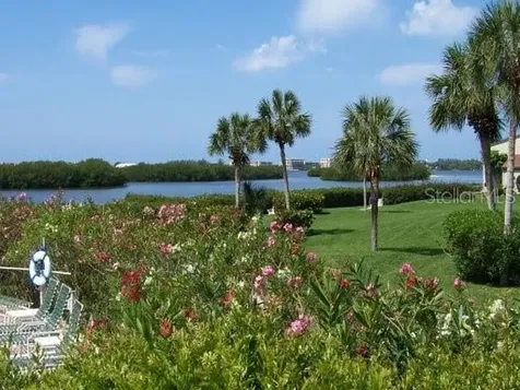 1667 Brookhouse Circle Sarasota FL 34231