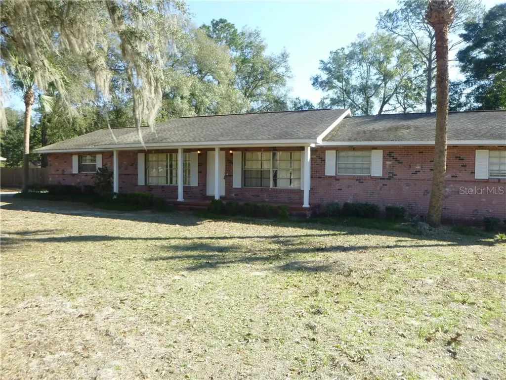 819 NE 42nd Terrace Ocala FL 34470