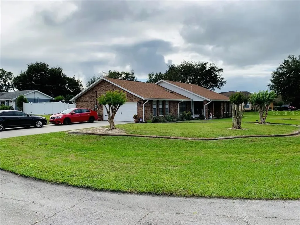 814 Coltra Lane Deltona FL 32725