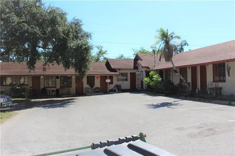1295 Cleveland Street Clearwater FL 33755