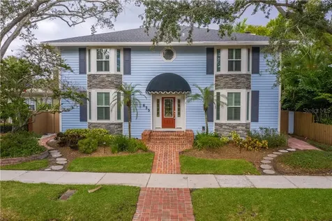 635 16th Avenue NE St Petersburg FL 33704