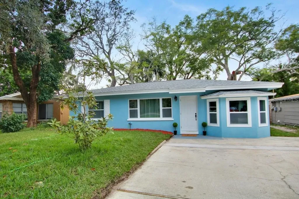 1380 S Washington Avenue Clearwater FL 33756