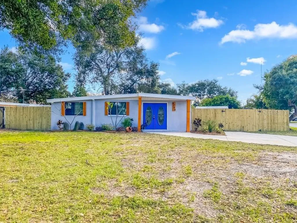 9169 Robin Road Seminole FL 33777