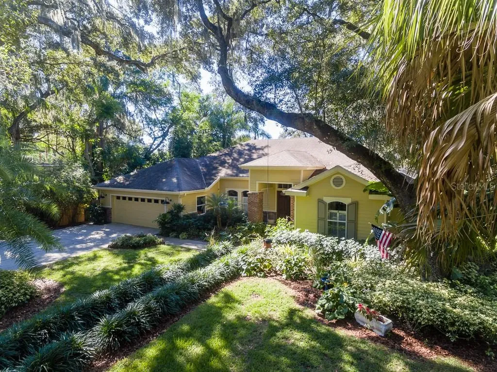 518 Lakewood Drive Brandon FL 33510