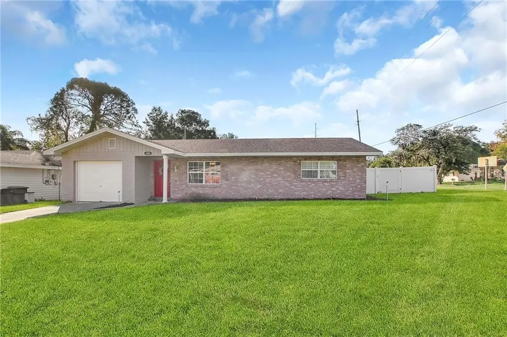 300 Bayou Road Winter Haven FL 33884