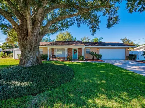 200 Collier Drive Winter Haven FL 33884