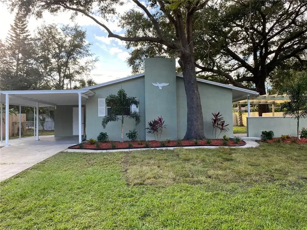 7630 Dr Martin Luther King Jr Street N St Petersburg FL 33702