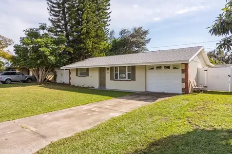 5332 56th Terrace N St Petersburg FL 33709