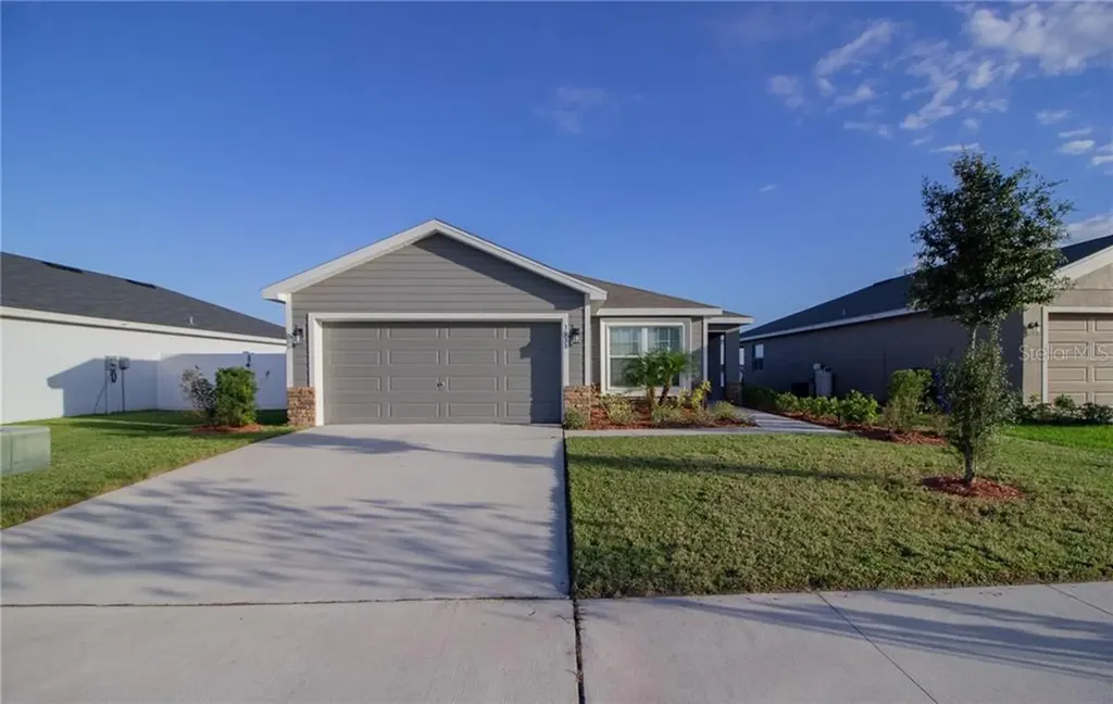 3933 Sandhill Crane Drive Lakeland FL 33811