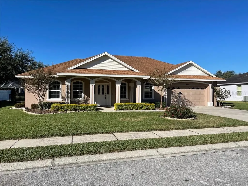 307 Winona Court Auburndale FL 33823