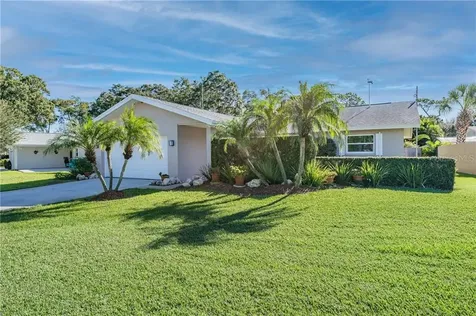 3285 65th Way N St Petersburg FL 33710
