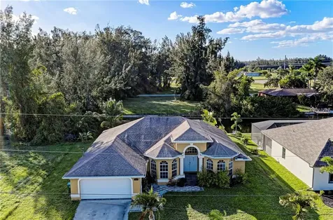 808 SW 15th Avenue Cape Coral FL 33991