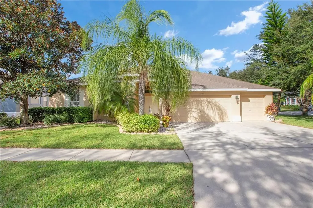 1904 Burridge Court Valrico FL 33594