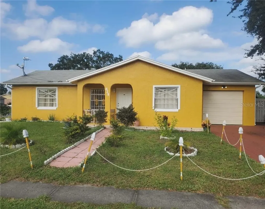 625 Royal Palm Drive Kissimmee FL 34743