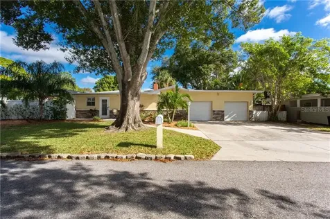 1344 Marion Drive S St Petersburg FL 33707