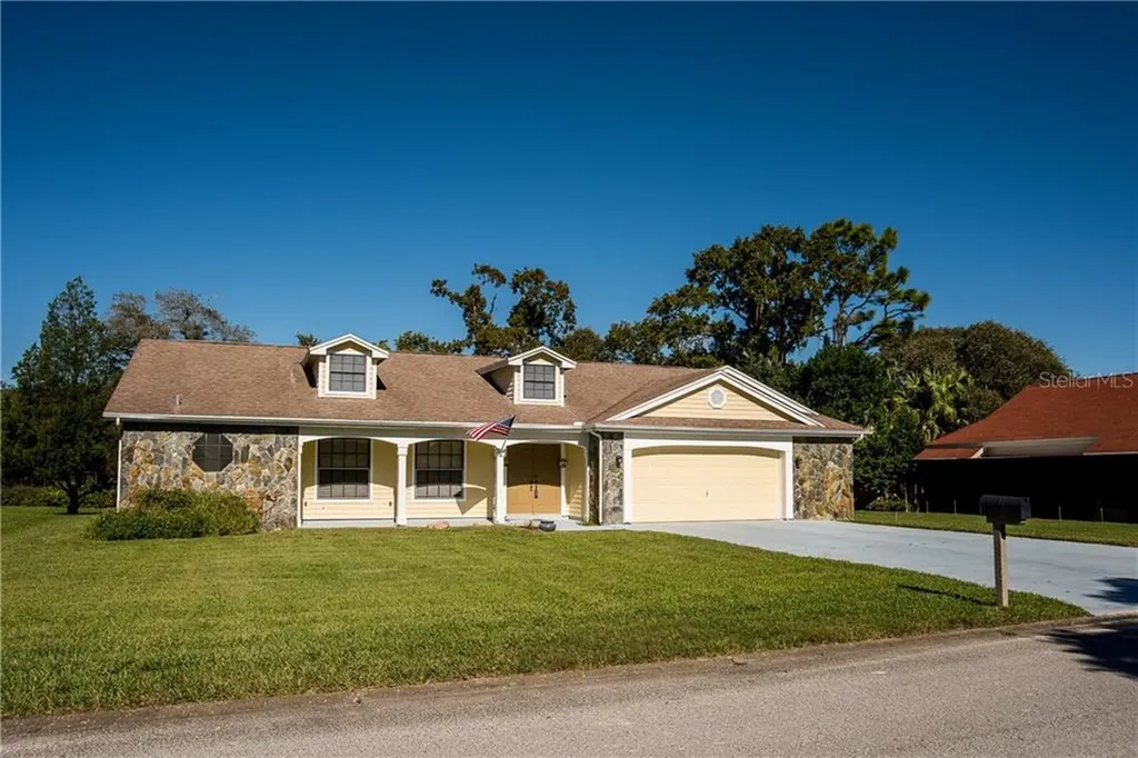 8107 Greenside Lane Hudson FL 34667