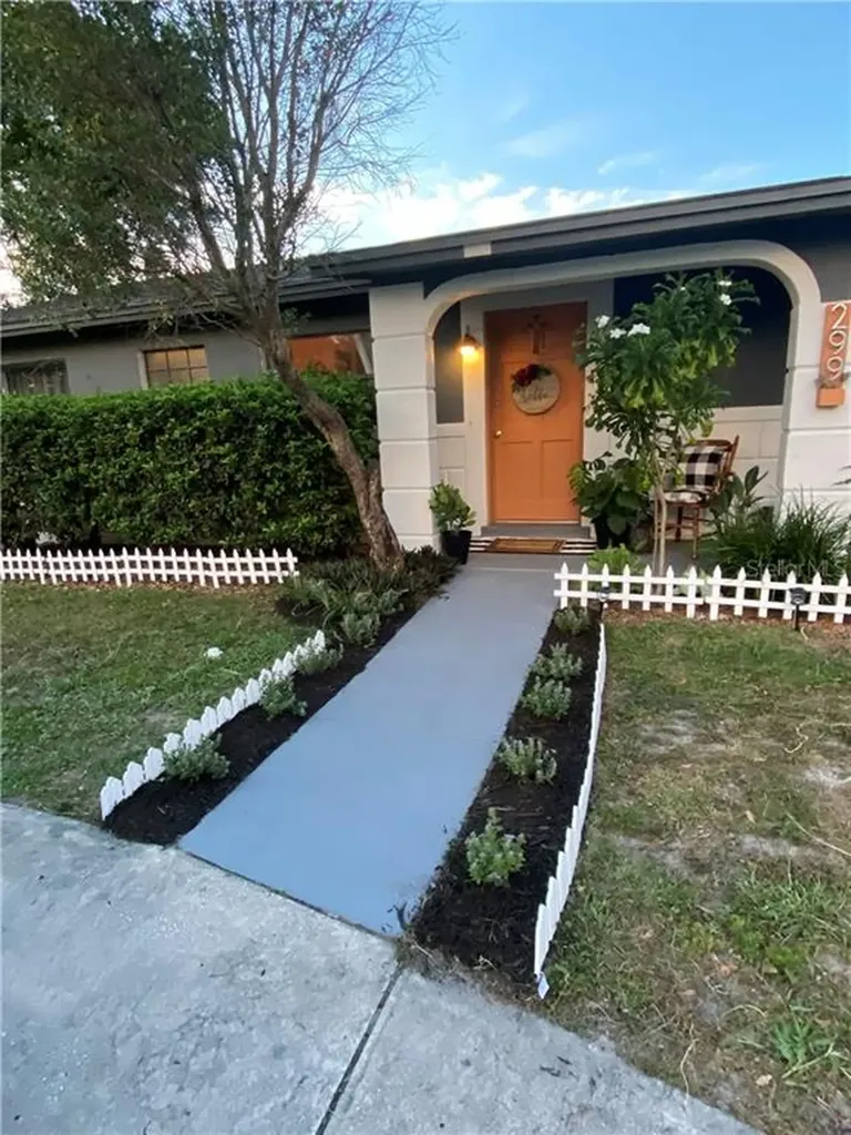 299 Magnolia Street Altamonte Springs FL 32701