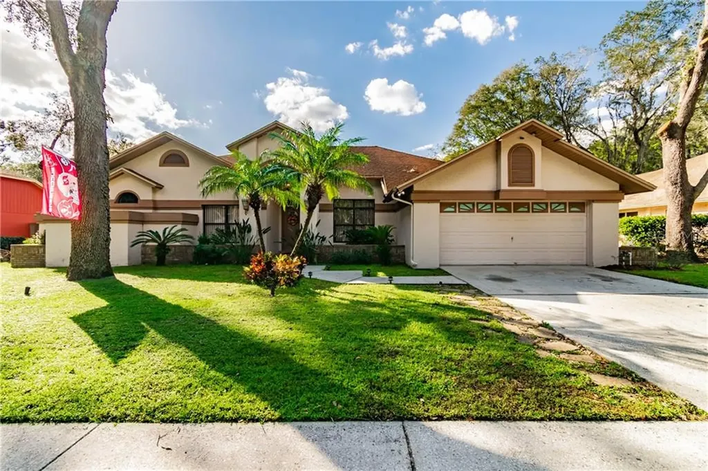 1527 Waterwood Drive Lutz FL 33559