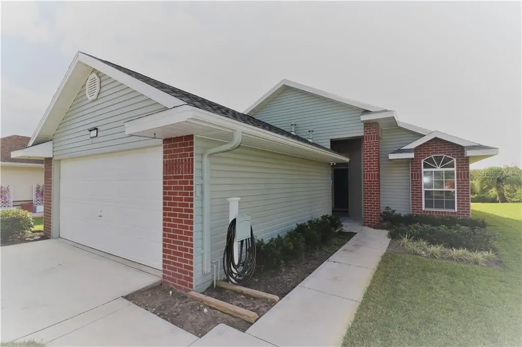 5524 King James Avenue Leesburg FL 34748