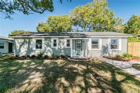 3809 W Pearl Avenue Tampa FL 33611