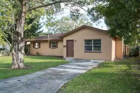 946 N Triplet Lake Drive Casselberry FL 32707