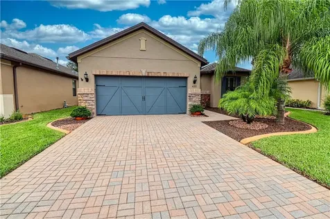 422 Del Sol Avenue Davenport FL 33837
