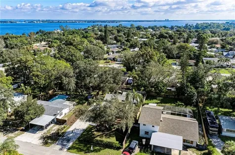 1217 67th Street NW Bradenton FL 34209