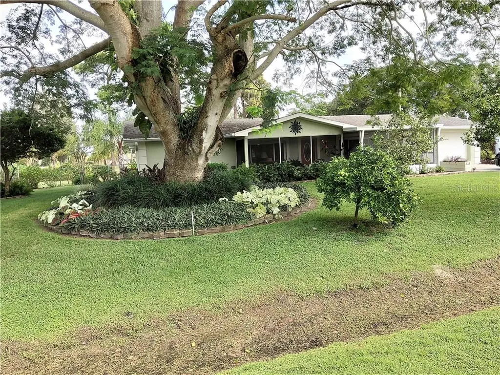 613 24th Avenue SW Ruskin FL 33570