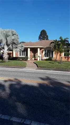 400 37th Street South St Petersburg FL 33711
