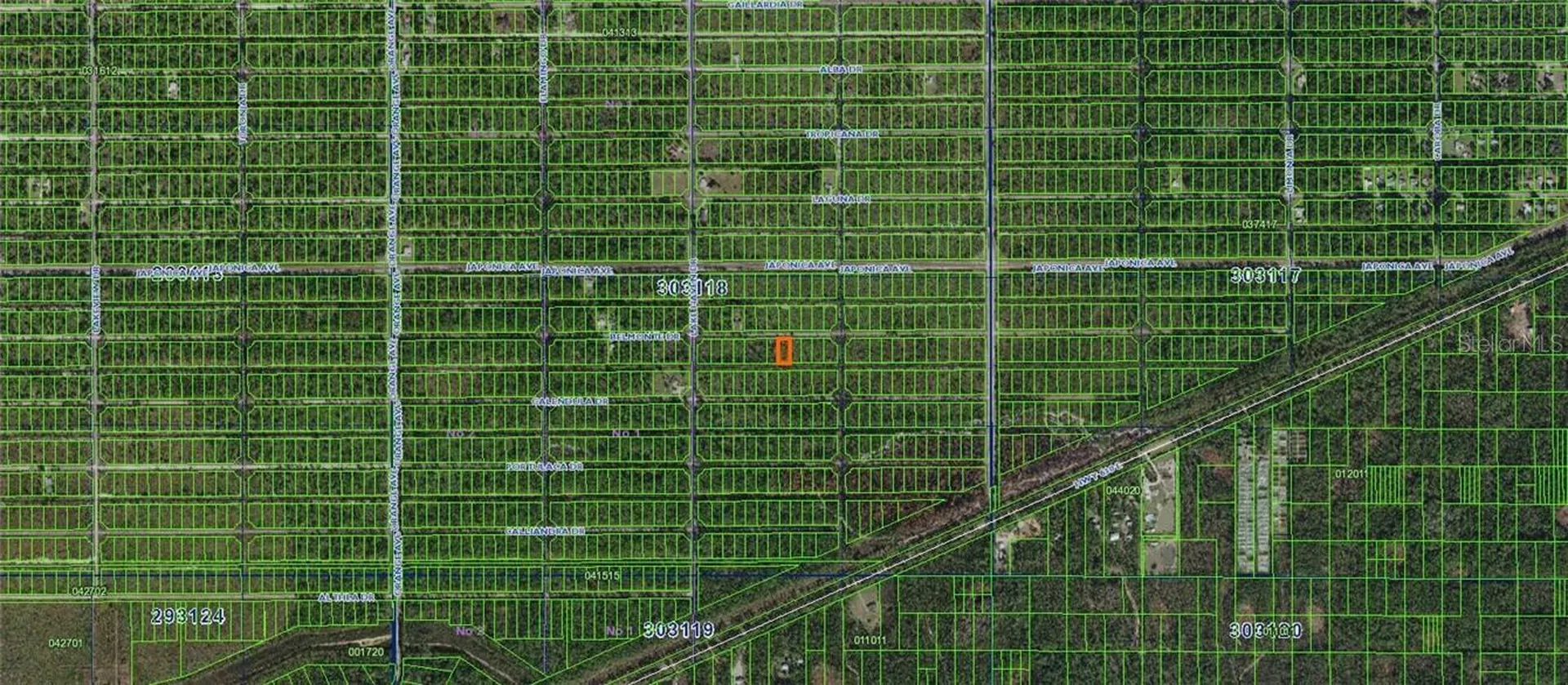 Belmonte Drive Indian Lake Estates FL 33855