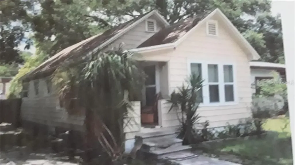 1717 18th Street S St Petersburg FL 33712