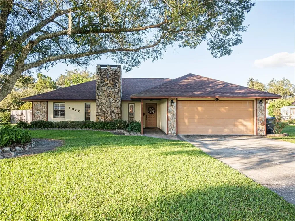 1020 Burrisridge Drive Lakeland FL 33809