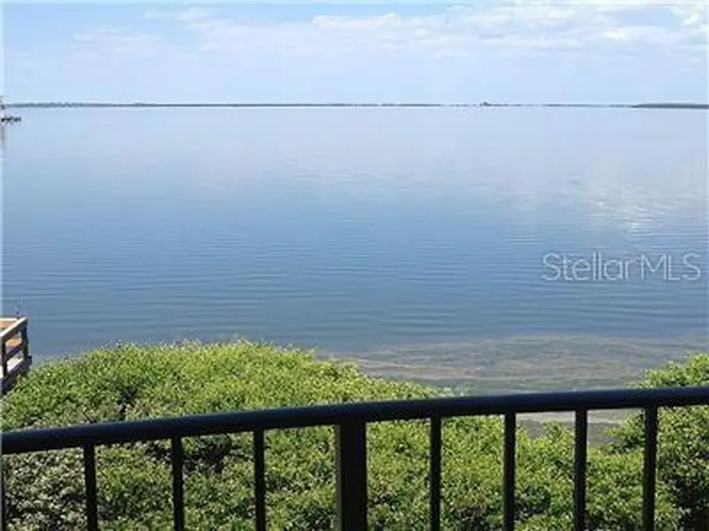 1515 Pinellas Bayway S Tierra Verde FL 33715