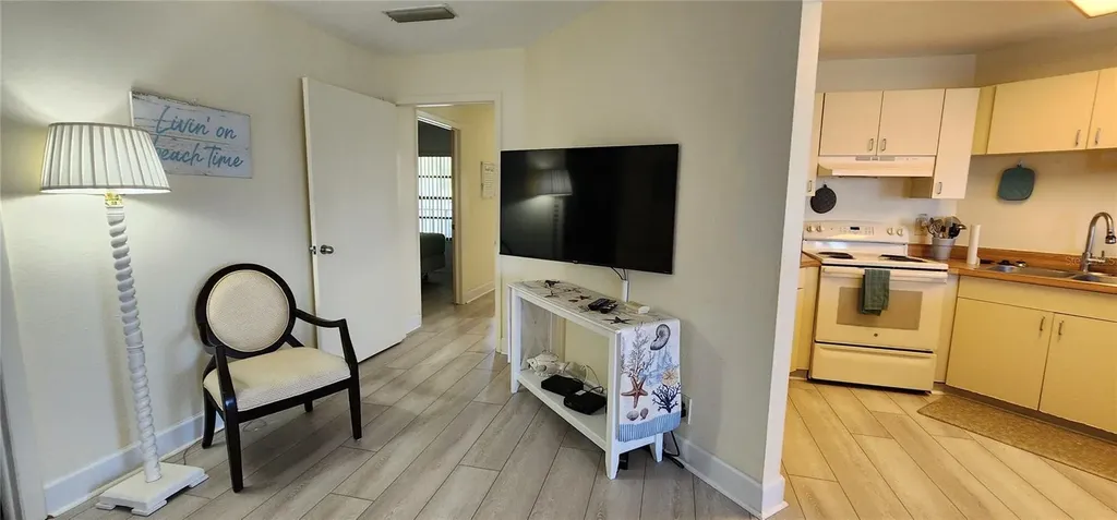 1515 Pinellas Bayway S Tierra Verde FL 33715