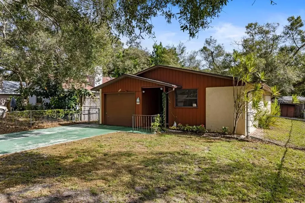 4667 Watkins Avenue Sarasota FL 34233